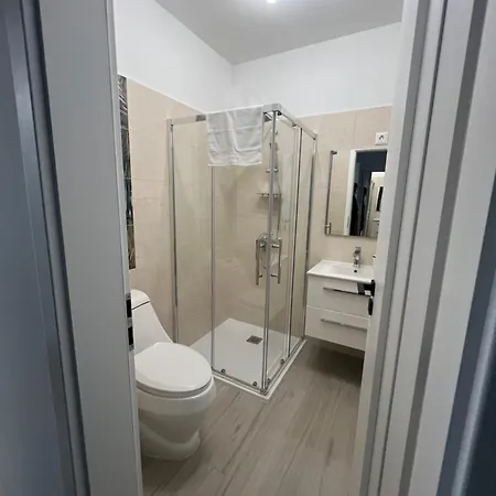 Rum i privatbostad Ezerjo Vendeghaz *